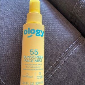 Yellow Sunscreen Face Mist SPF 55